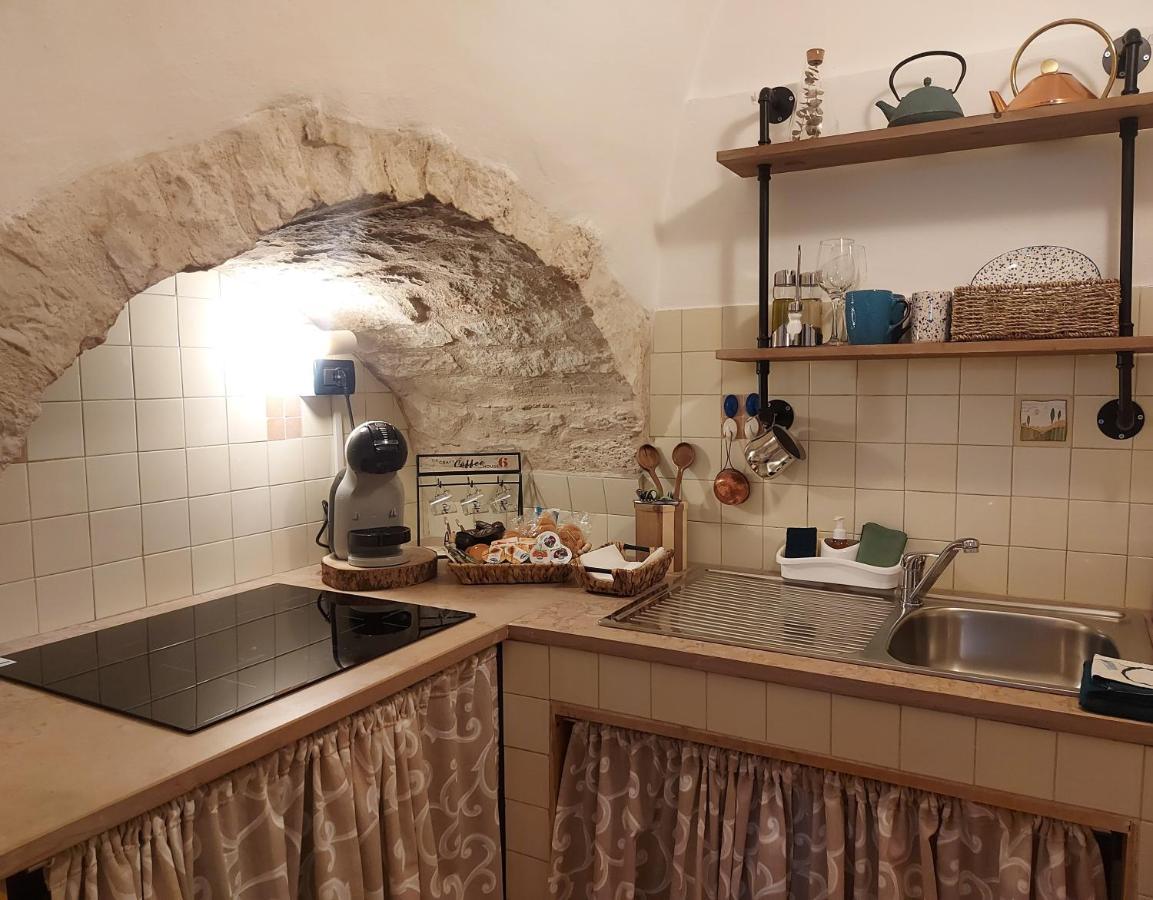 דירות אוסטוני Antica Dimora Flale מראה חיצוני תמונה